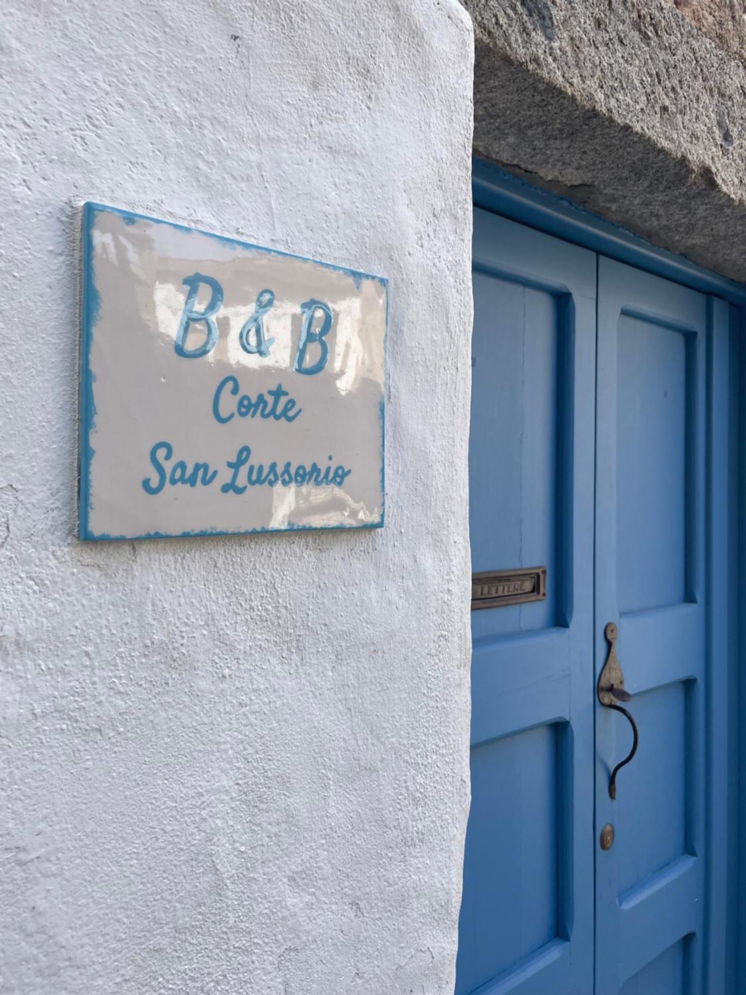 B&B Corte San Lussorio Ольена Экстерьер фото